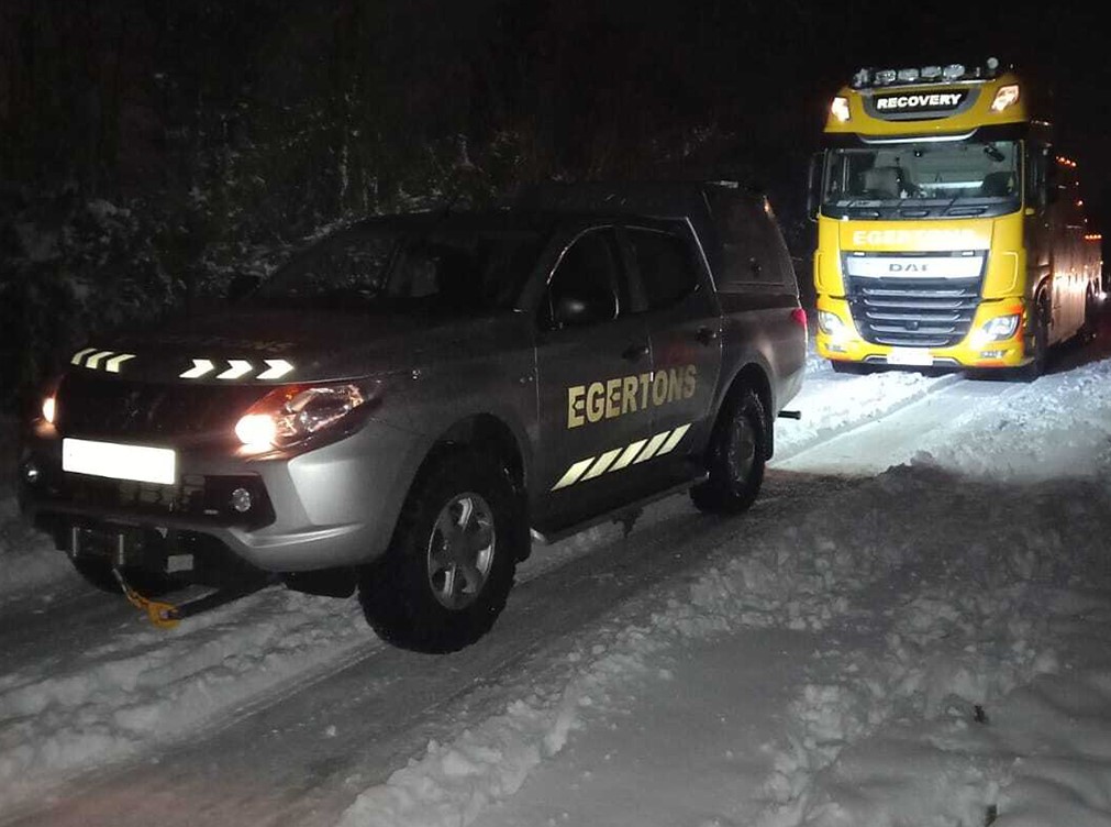 Egertons recovery vehicles in the snow